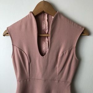 💗Free Gift W/Purchase💗 Rose Pink Fitted Dress ~Small